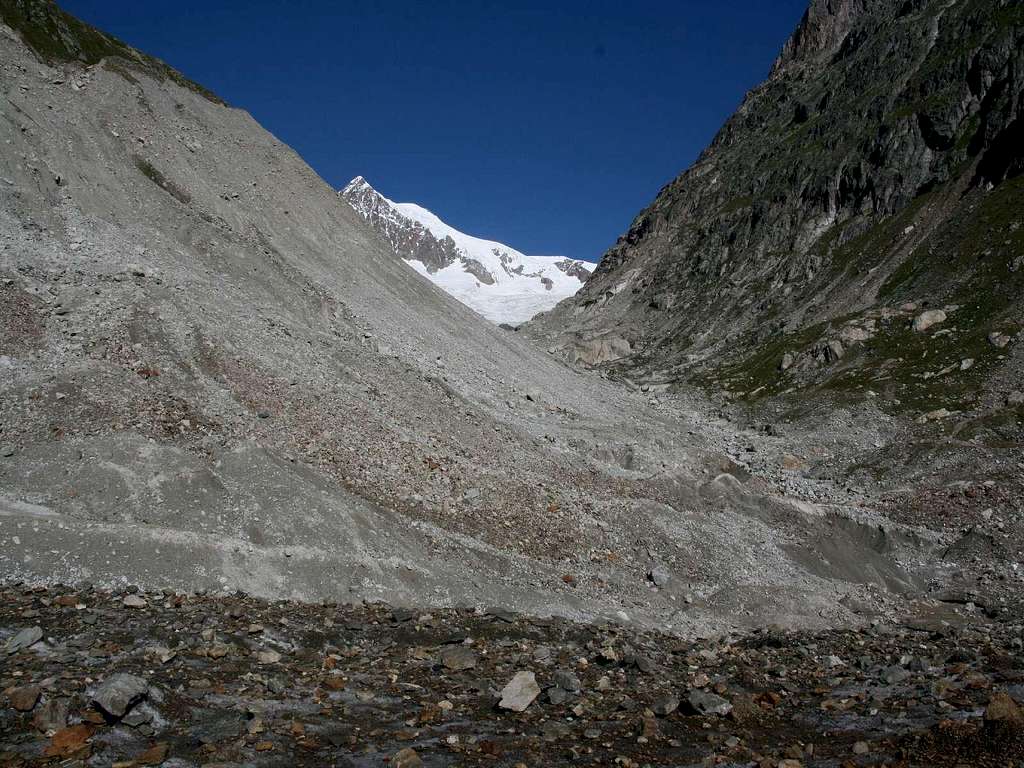 the first view to Aletschhorn