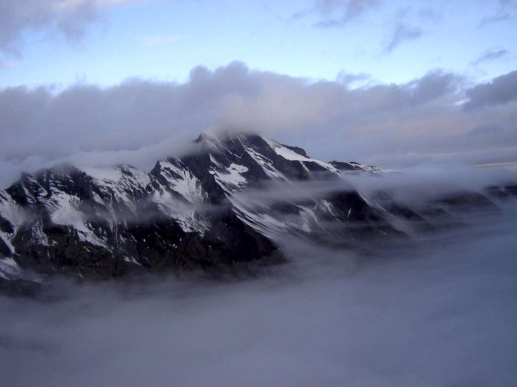 Kitzsteinhorn (3203m) in the clouds