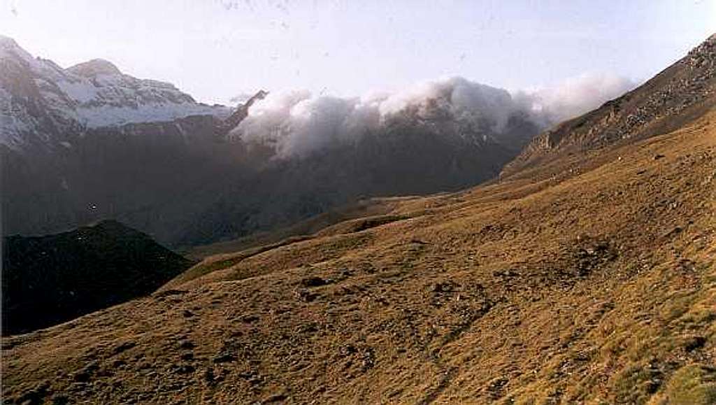 Southern Foehn effect in the Pyrenees, on the Spannish side (Valley of Pineta)