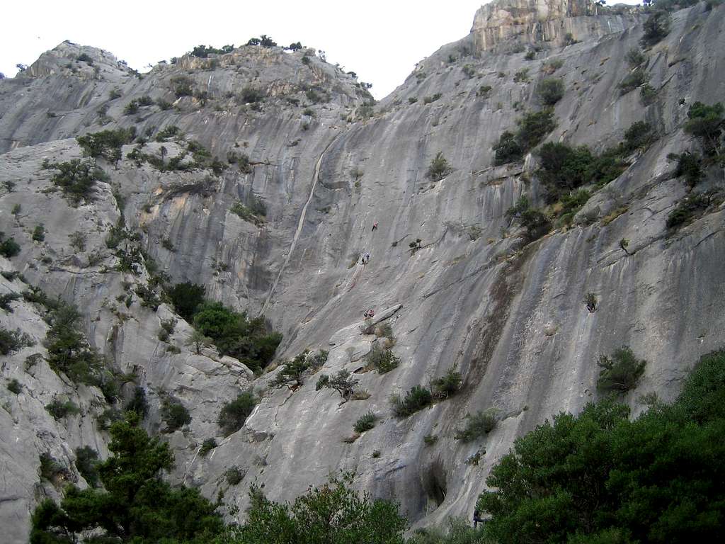 Big wall climbing at Cala Gonone