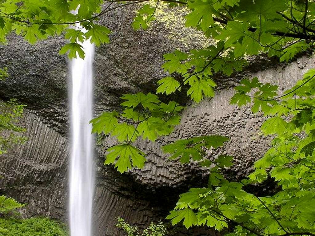 Columbia River Gorge:...