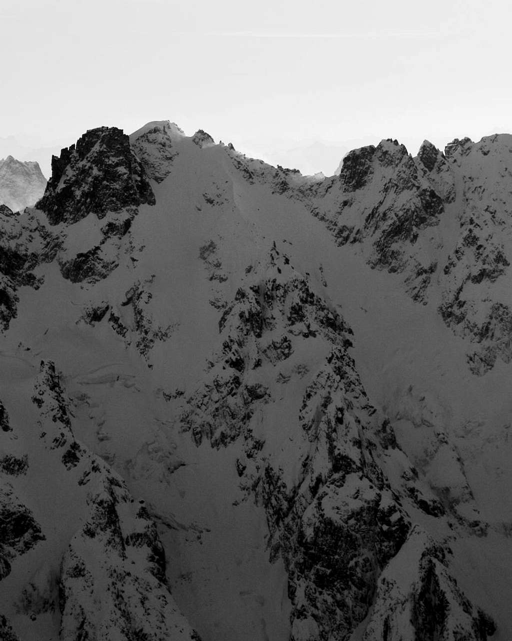 Winter conditions on the North Buttress of Fury (aerial photography)