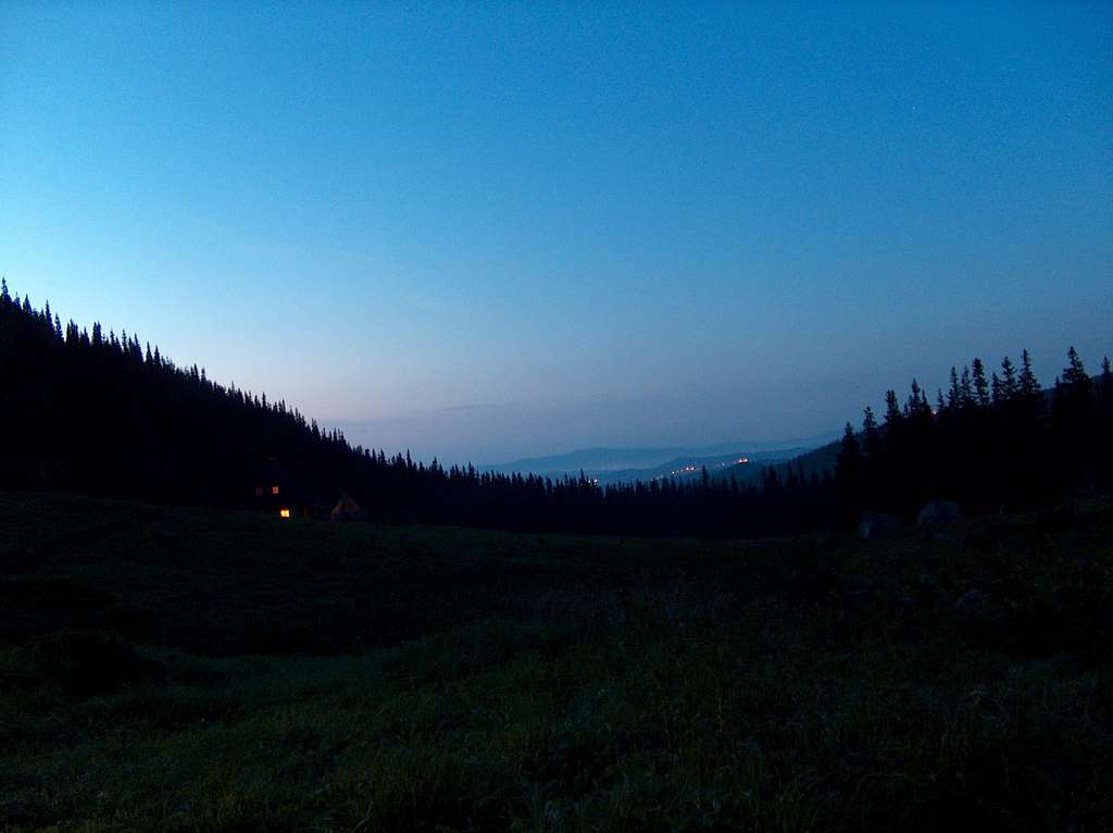 Dolina Gąsienicowa (Polish Tatras) , by night.