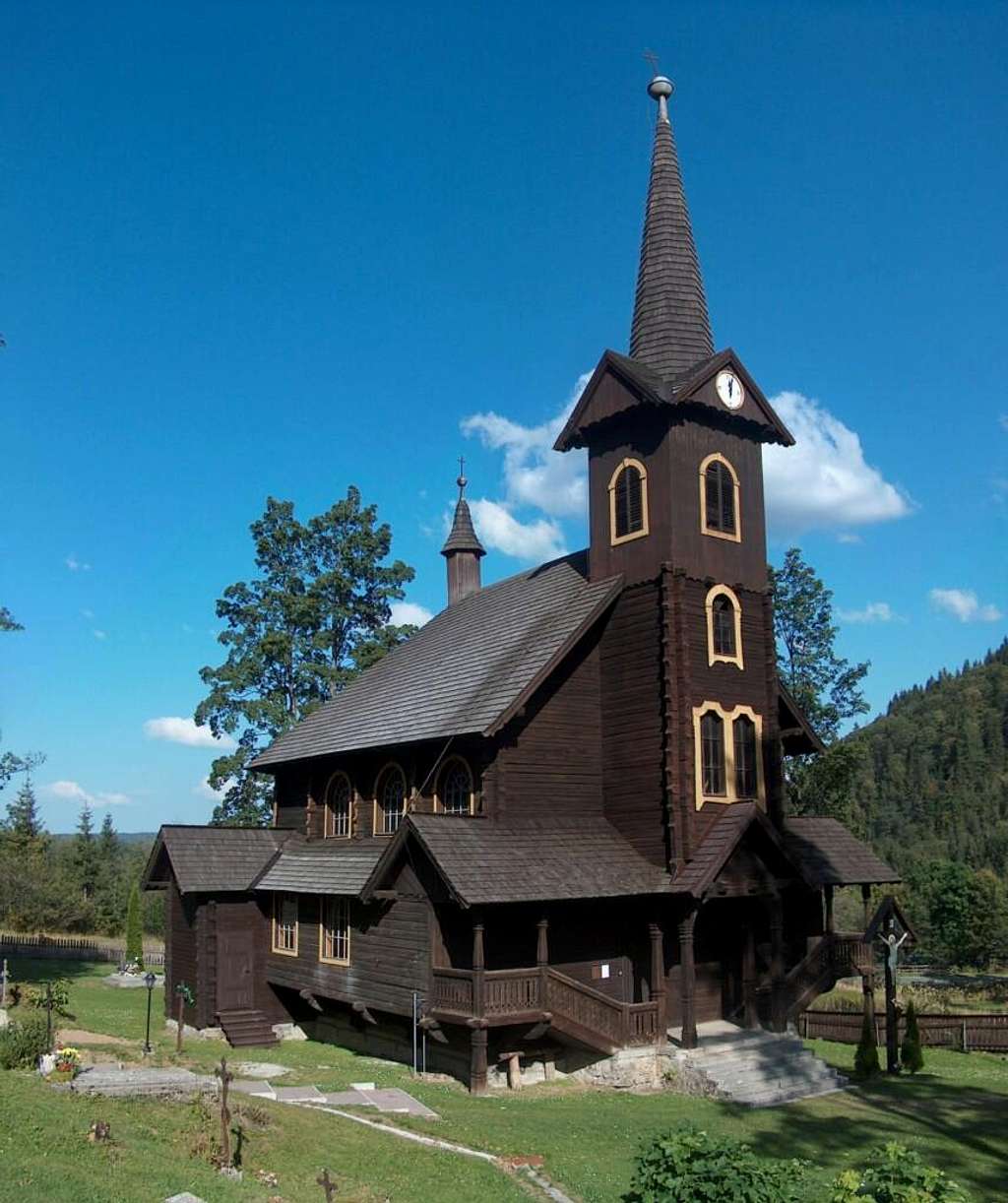 The wooden chapel in Javorina