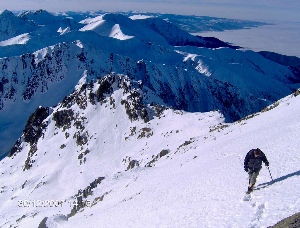Serbota peak , Custura Saratii ridge, Negoiu peak
