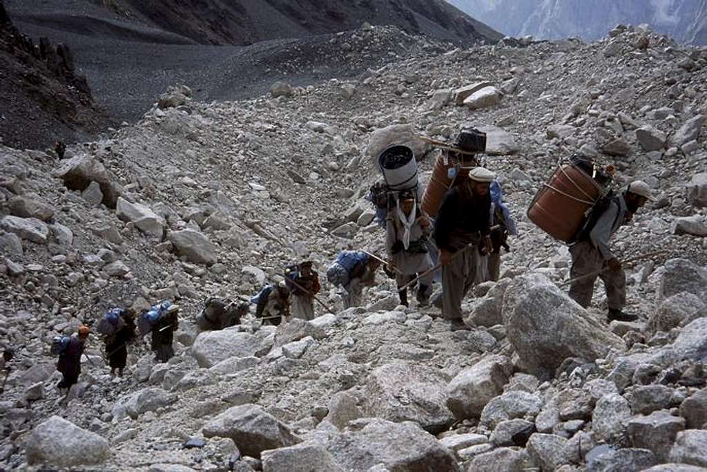 The 19 porters close to Babu Base Camp