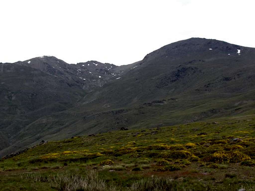 Loma Pelá, Ptal de la Caldera and Mulhacén