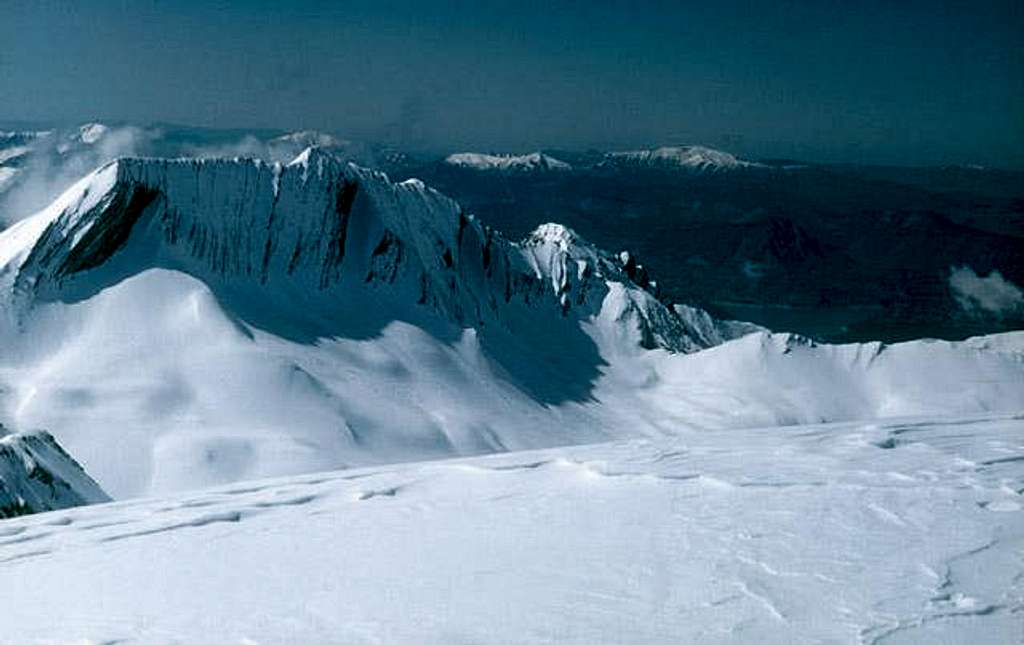 Pointe de Serre from le...