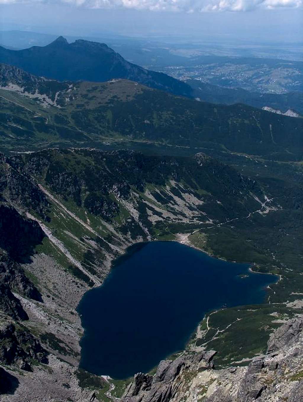 From Orla Perć, looking down lake Czarny Staw Gąsienicowy, and peak Giewont