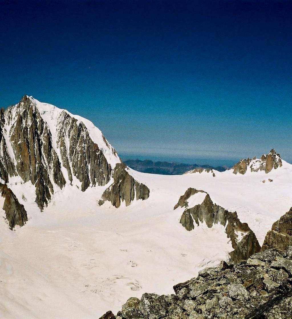 Mont Blanc du Tacul, Pointe Lachenal and Aig. du Midi