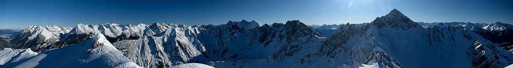 Panorama: Winterly Karwendel