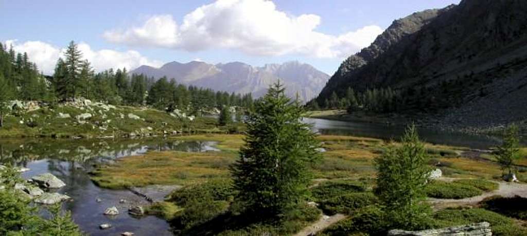Arpy lake <i>(2066m)</i> and the neighbouring ponds