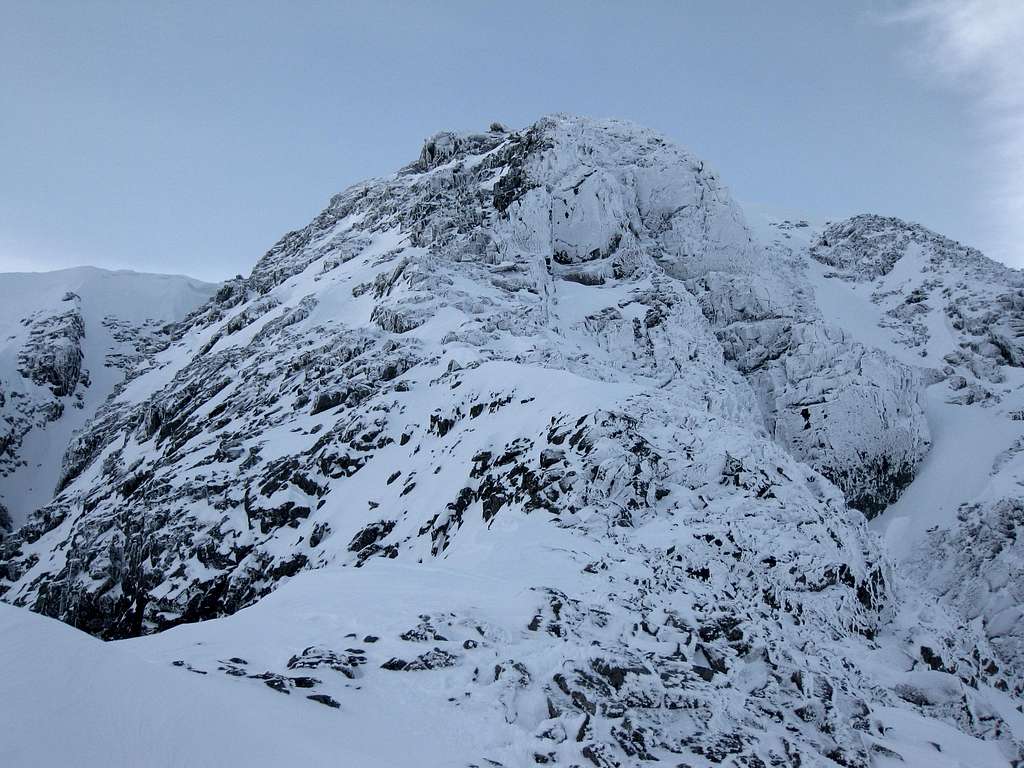 The upper ridge of the Ledge Route