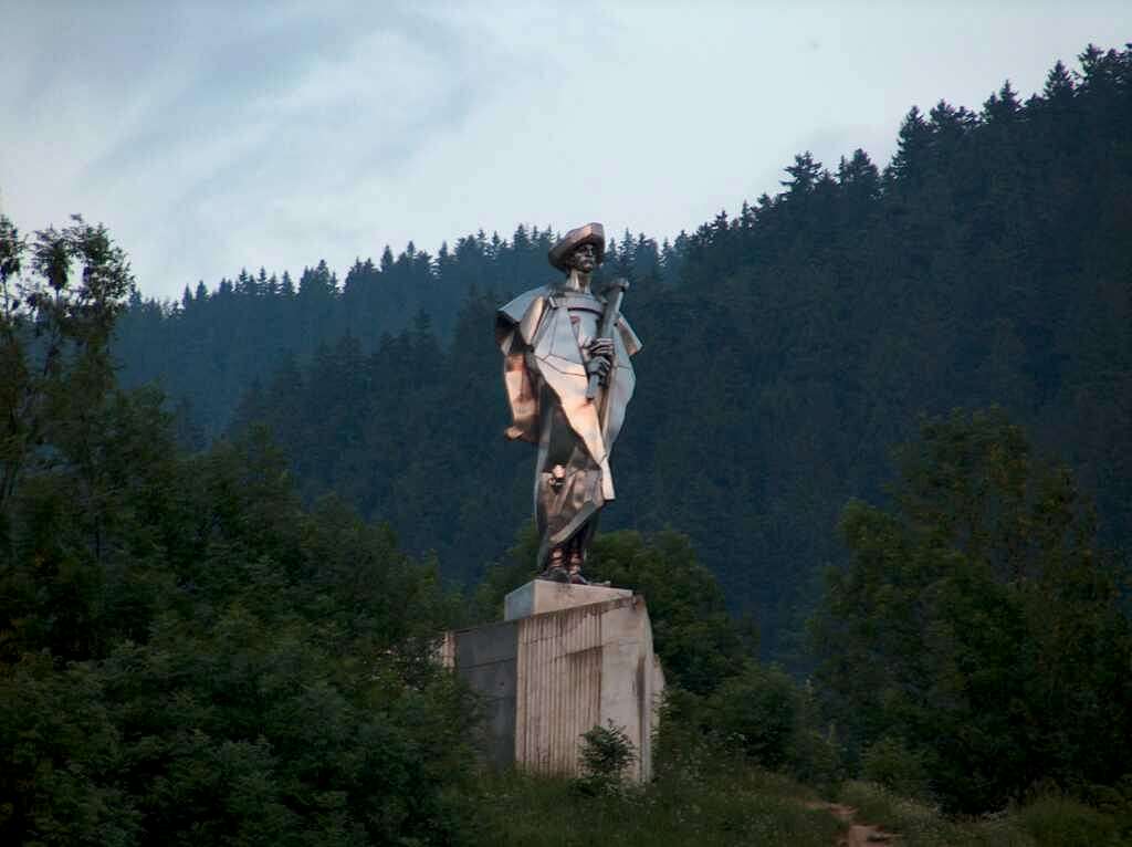 Janosik (in aluminium) is standing at the entrance of the Mala Fatra