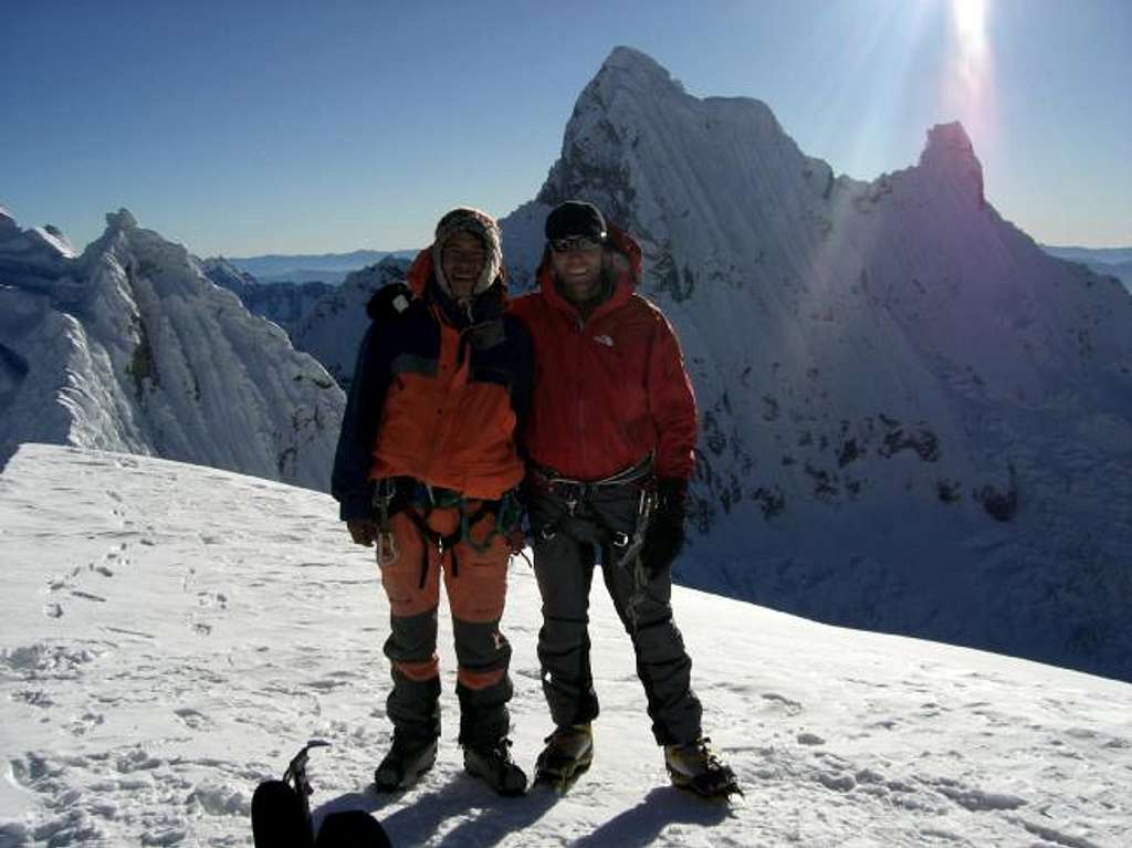 Cumbre del  Nevado  Pisco 5 750 msn