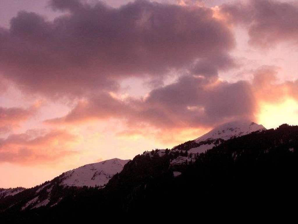 Mont de Grange at daybreak...