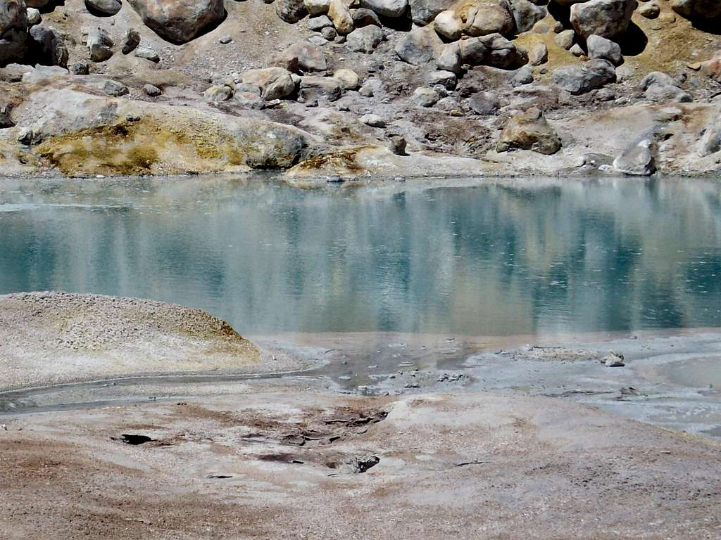 Sizzling Lakes