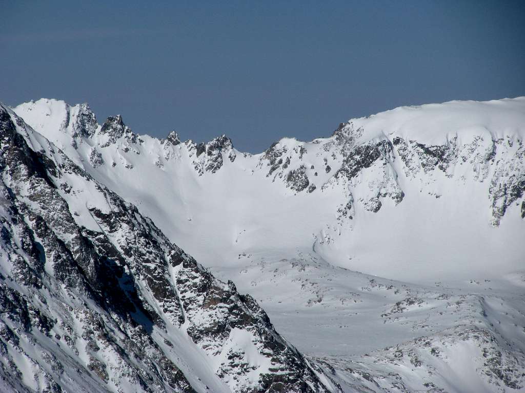 Fletcher Mountain and connecting ridge to Atlantic Peak - from Hoosier Ridge