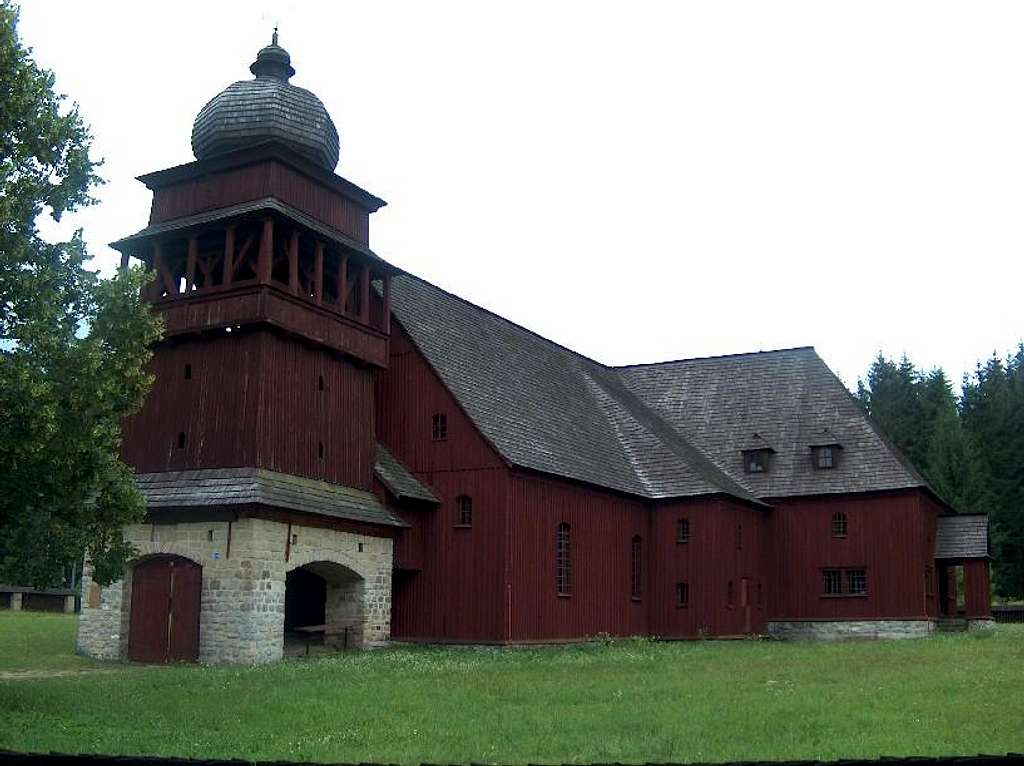 Svätý Kríž, Slovakia's largest wooden church
