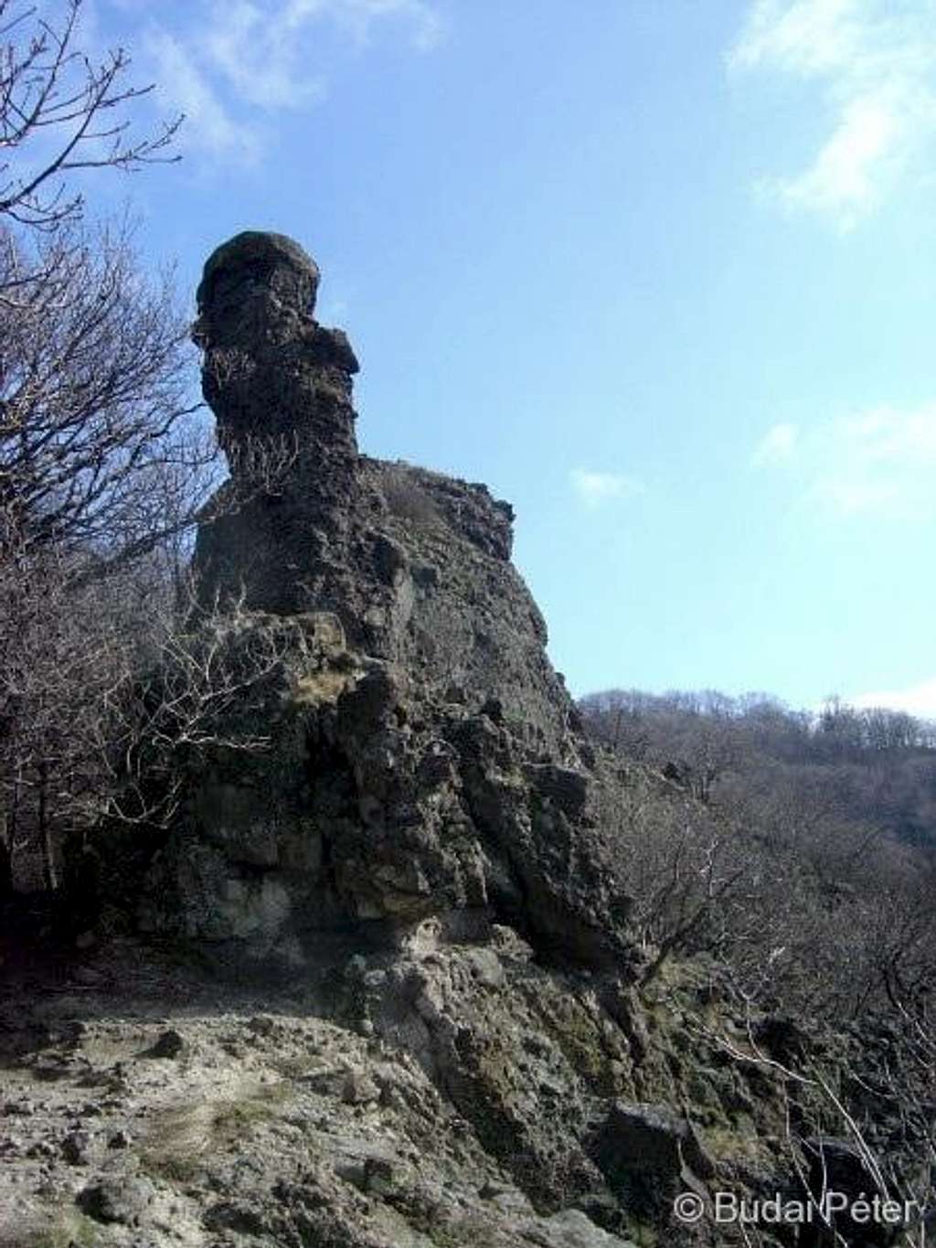 Along the ridge of Vadálló-kövek
