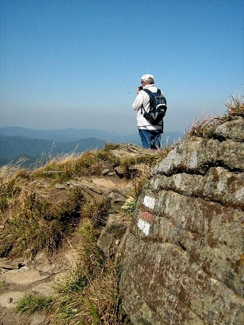 Photographing on the ridge of Mount Smerek