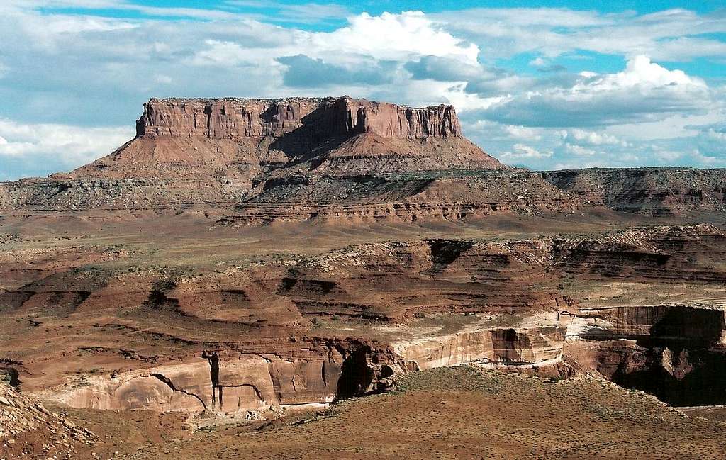 Canyonlands Butte from Murphy Hogback