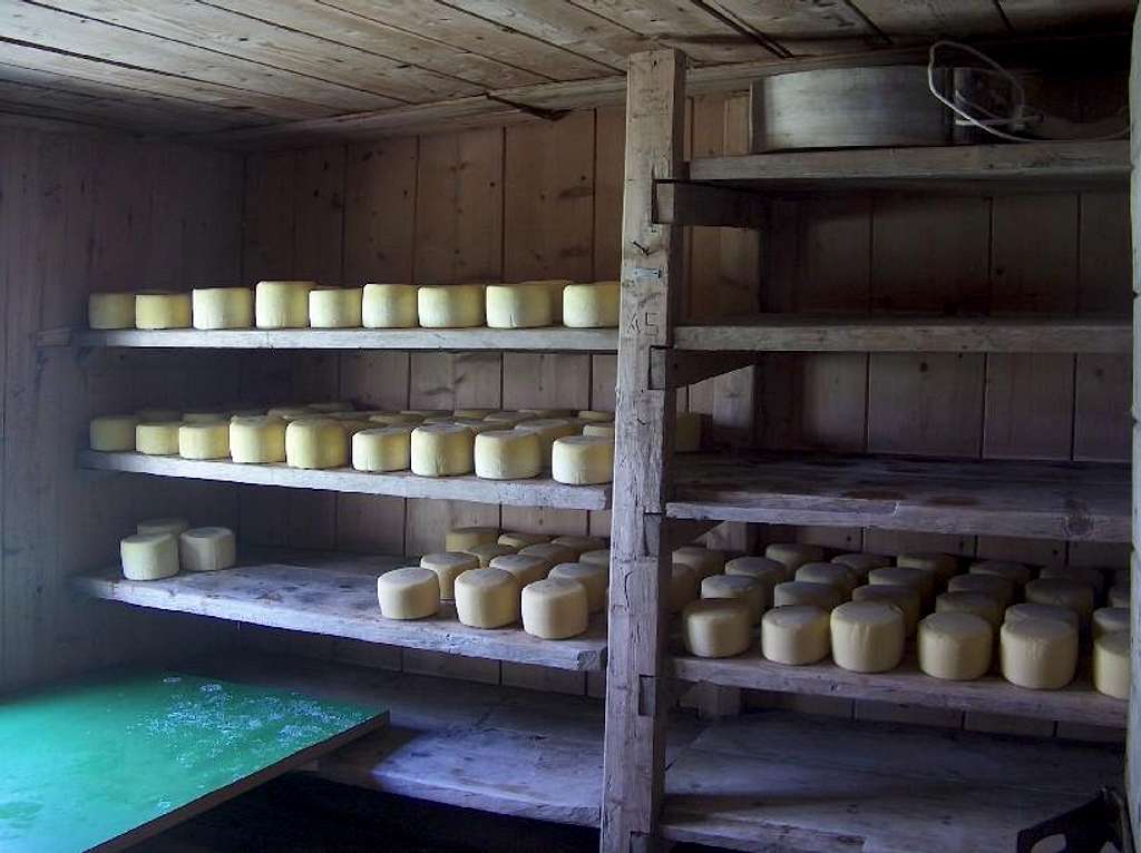 Planina v Lazu, cheese-making