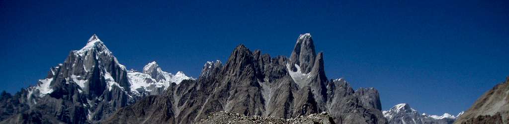Payu peak, Uli Biaho , Aina Brakk