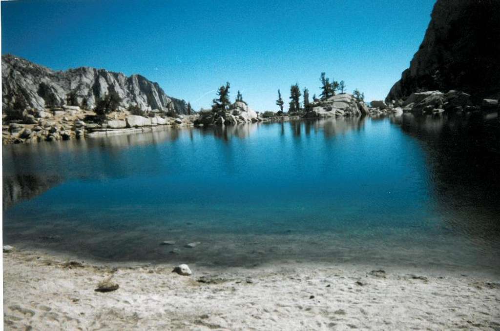 Lone Pine Lake