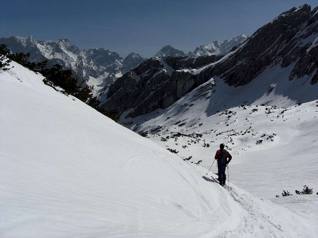 Alpspitze ski hike