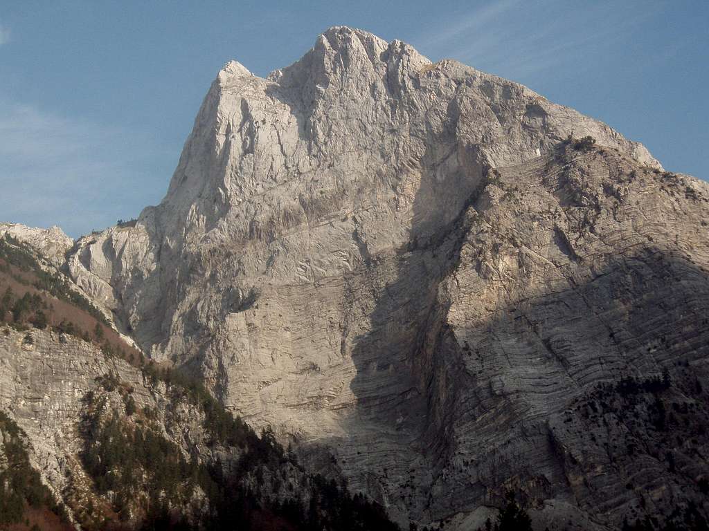 Mt. Arapit South Face (2217M)