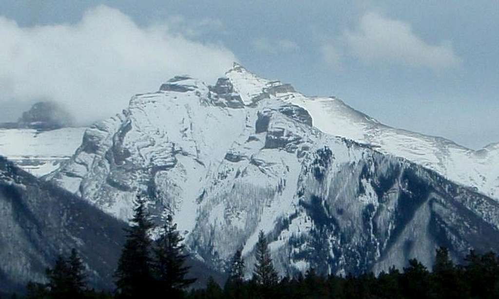 Mount Peechee, Bow Valley
