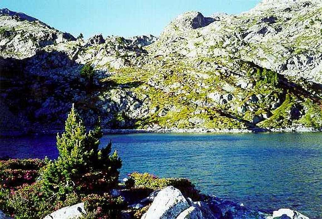 The Lake of Campana, near the Cloutou refuge