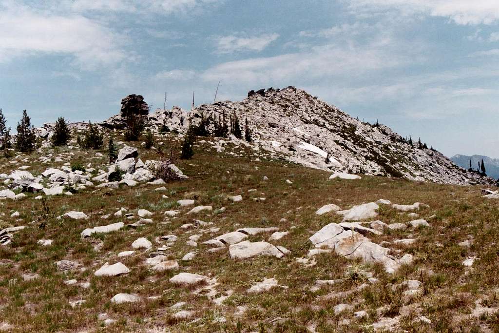 Ridgeline South of Peak 7,515