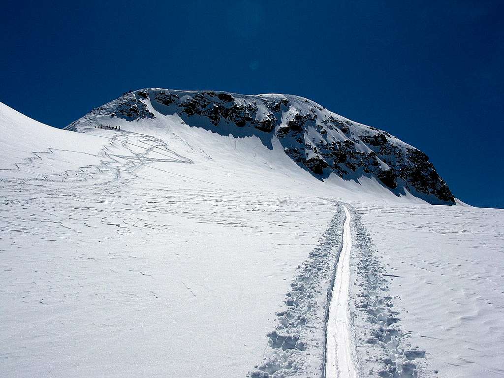 Ascent to il Chapütschin 3386m