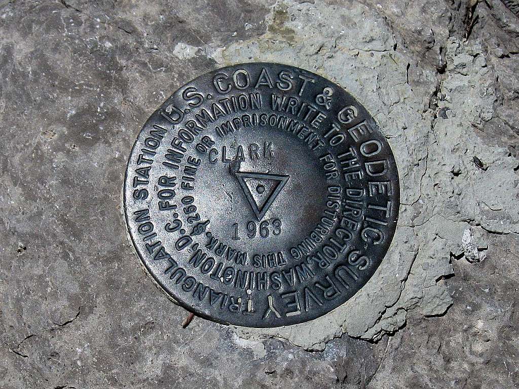 Gunsight Peak Benchmark(UT)