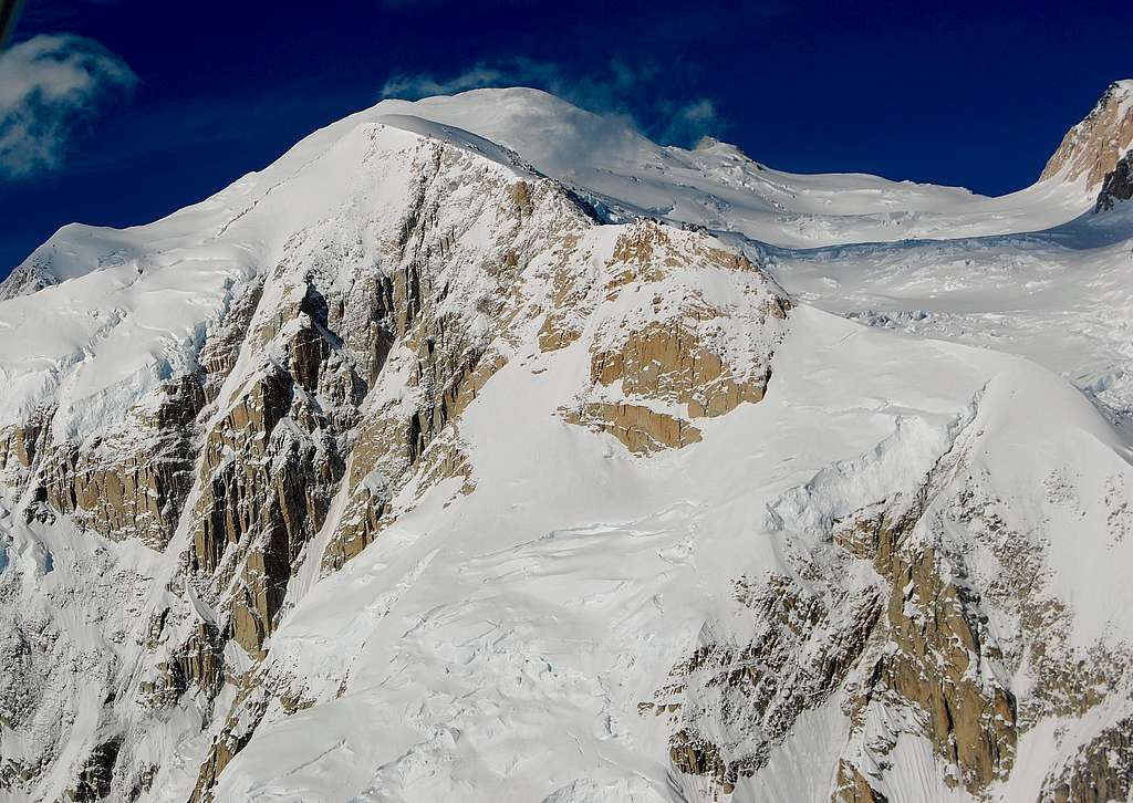 TOP OF NORTH AMERICA V-MOUNT MCKINLEY (20,320