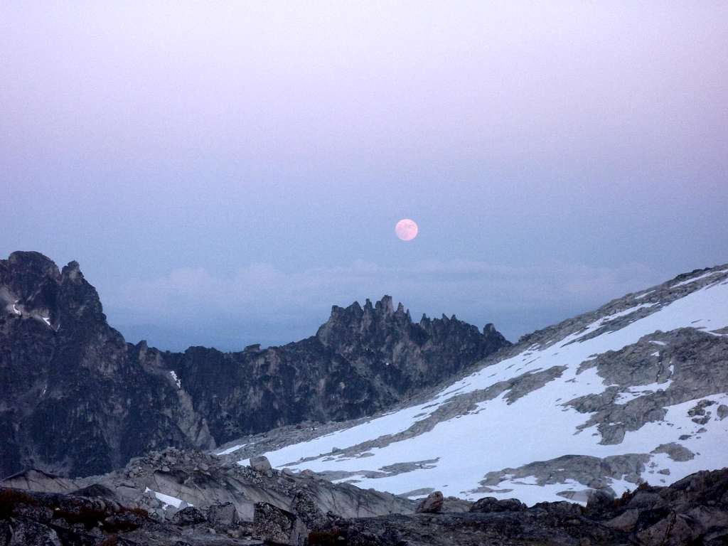 Moonrise from Aasgard Pass