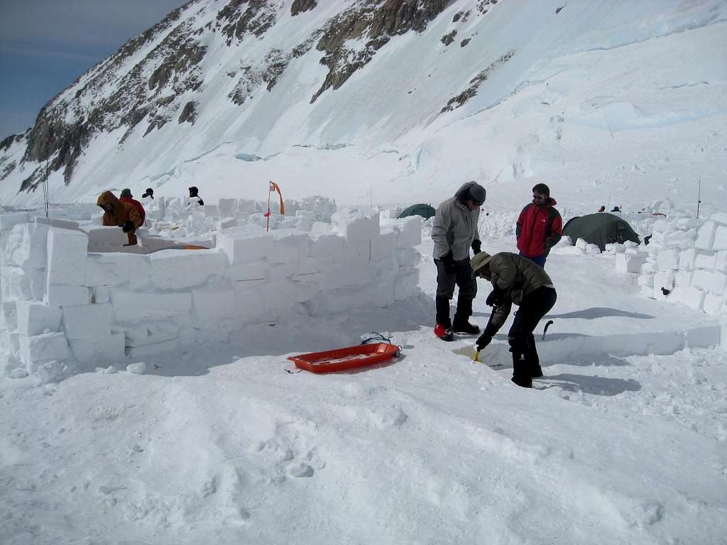 Making snow blocks for camp fortification at camp 4