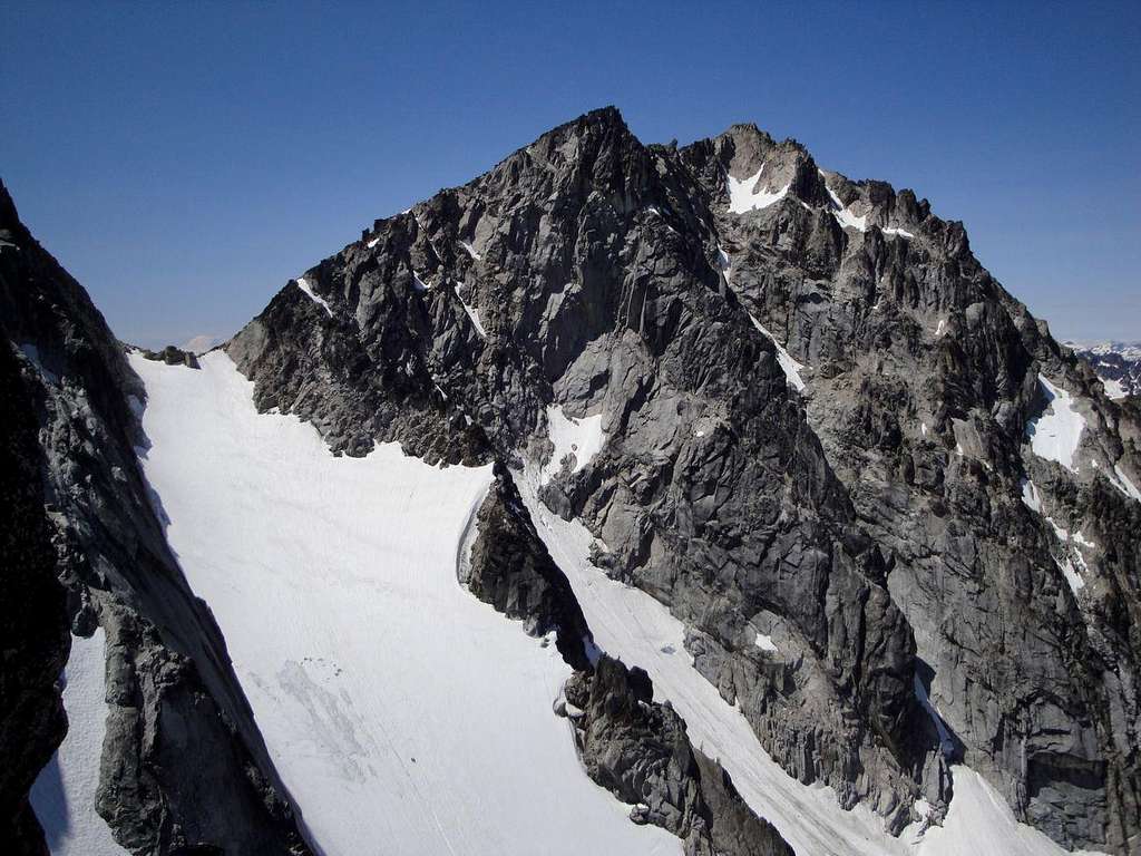 colchuck peak from the ridge