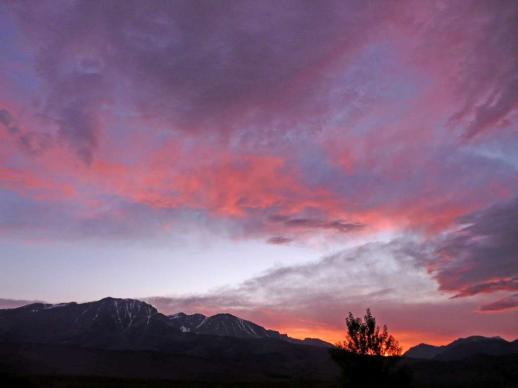 Sunset over Mono, Lee Vining Sierra