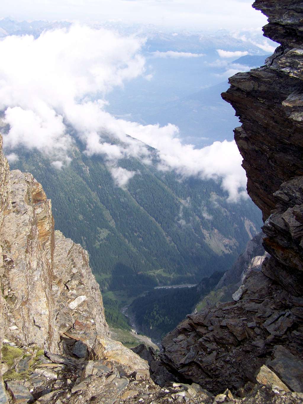 View of Laaser Tal / Val di Lasa