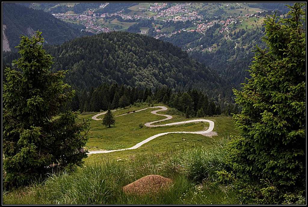 A mountain road