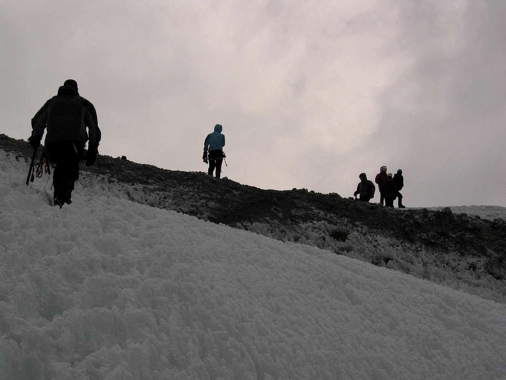 The final push to the top of Columbia Crest
