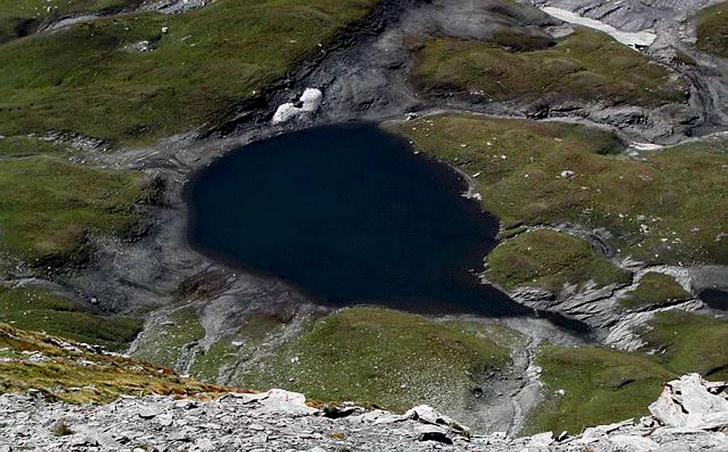 Lac sans Fond  <i>(2456m)</i> from the summit of Lancebranlette <i>(2927m)</i>