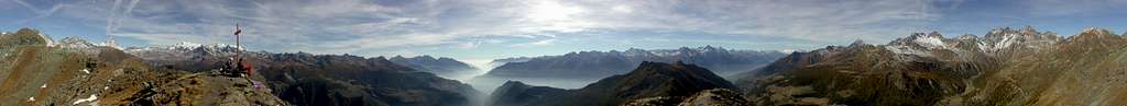 360° view from the summit of Mont Meabe'