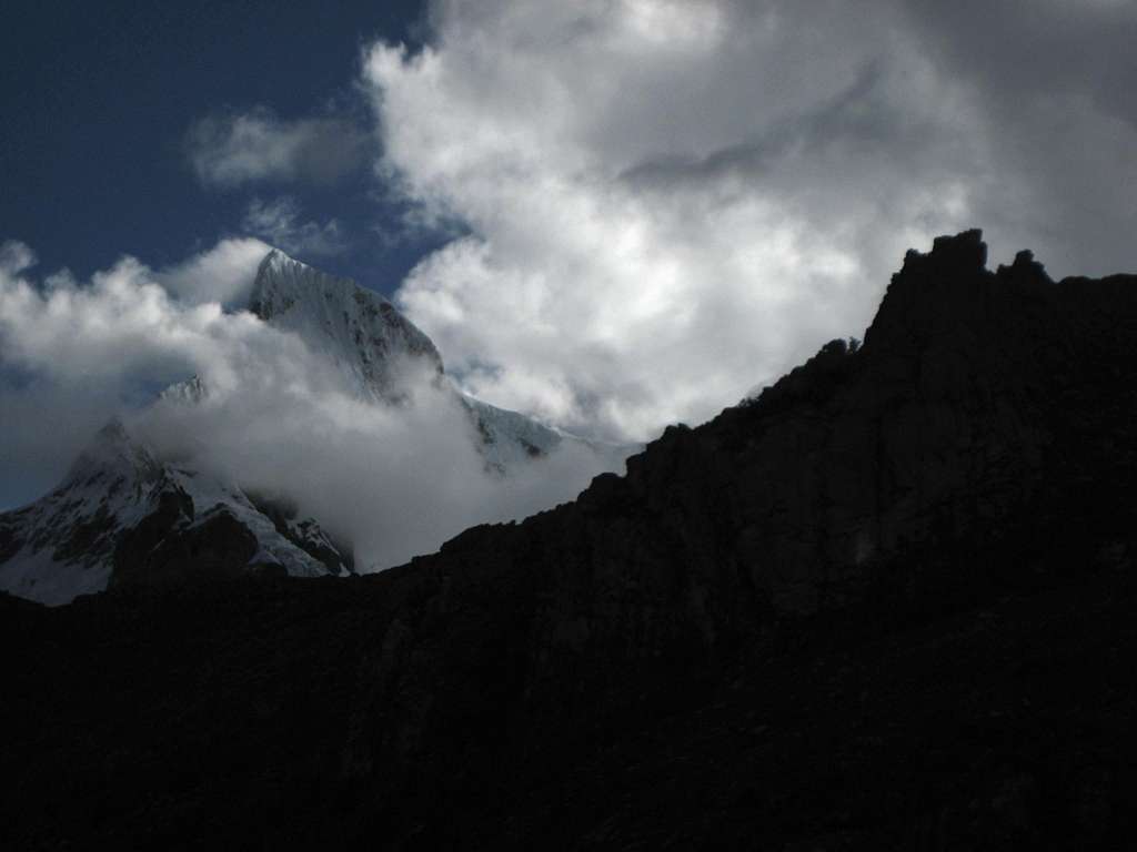 Huandoy Sur from Yanapaccha high camp