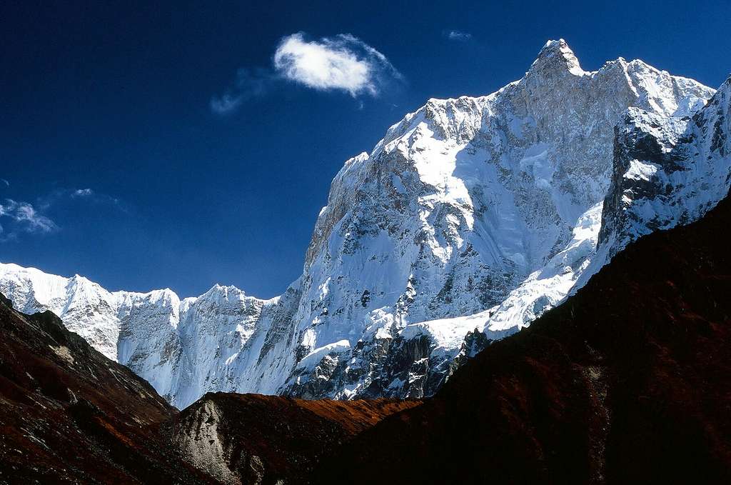 Peak of Jannu (over 7000m)