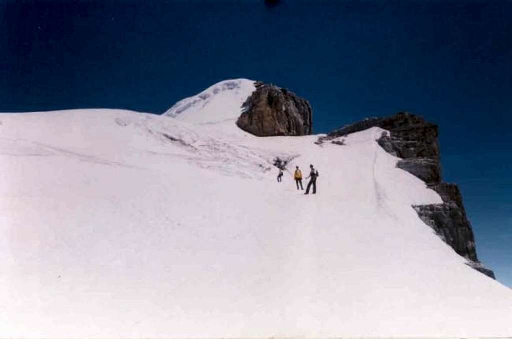 Concavo peak