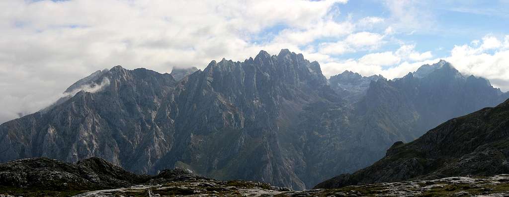 The central massif (Picos de Europa). 2006.10.12